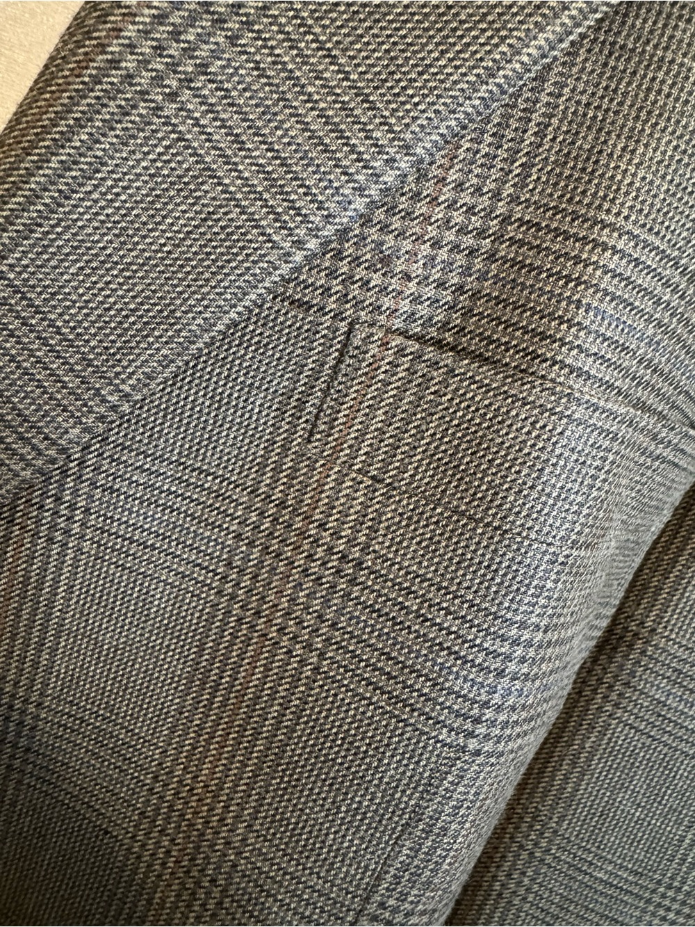 Brooks Houndstooth Plaid Sport Coat in Gray and Black